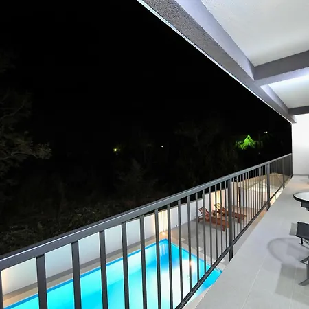 Family Friendly House With A Swimming Pool Privlaka, Zadar - 23636 *