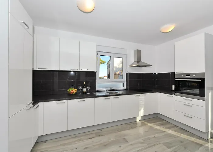 Family Friendly House With A Swimming Pool Privlaka, Zadar - 23636 *