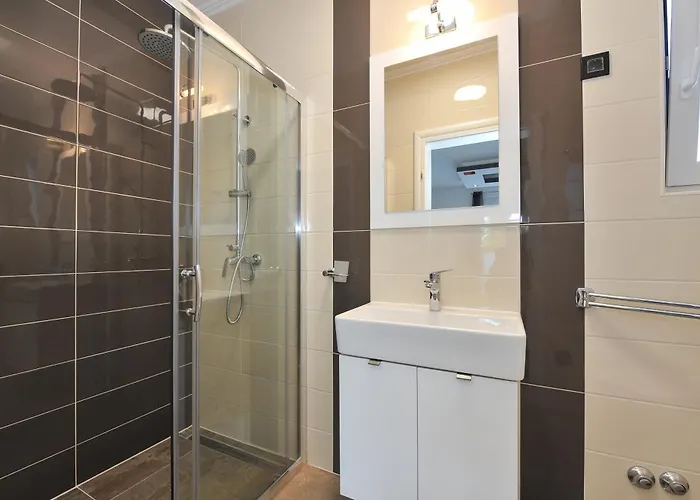 Family Friendly House With A Swimming Pool Privlaka, Zadar - 23636 *